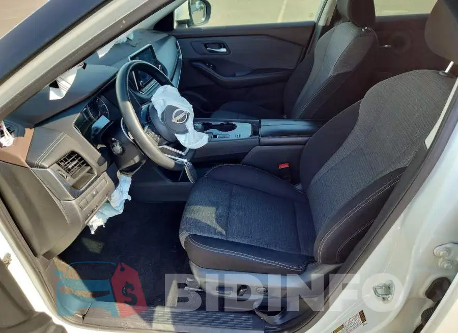 5N1BT3BA7PC821981 Photo# 7