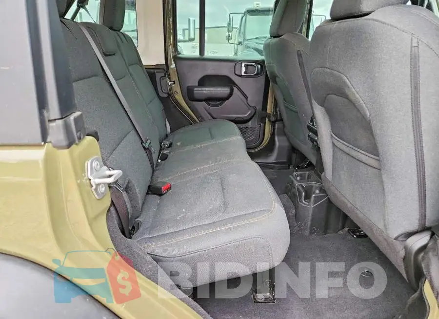 1C4PJXDG2SW581044 Photo# 10