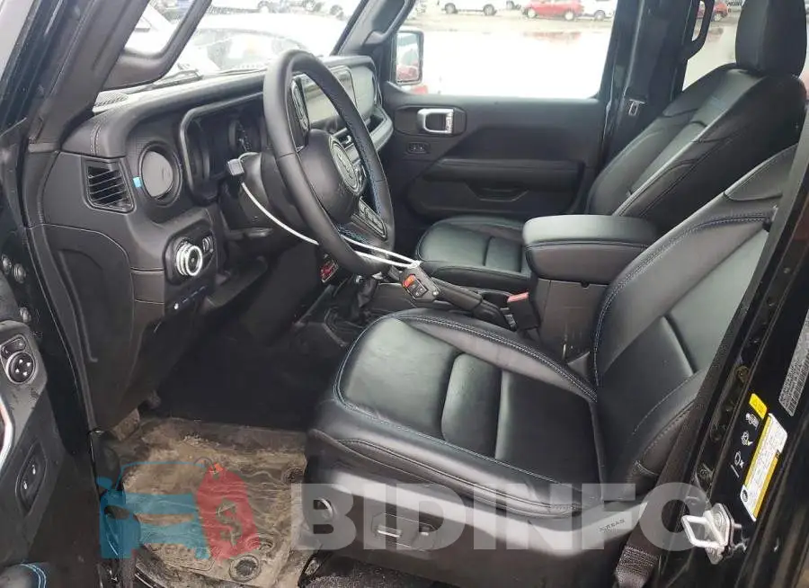 1C4RJXR62RW318717 Photo# 7