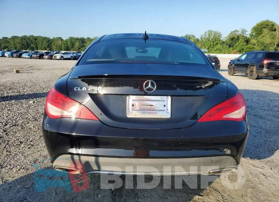 WDDSJ4EB3JN671096 Photo# 6