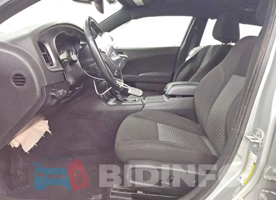2C3CDXJG3PH675938 Photo# 7