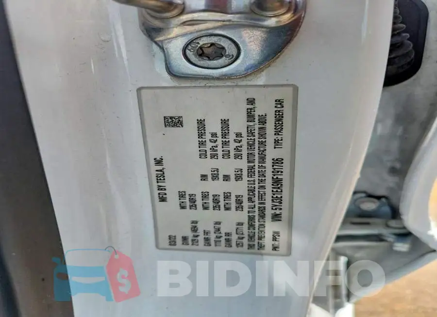 5YJ3E1EA9NF191786 Photo# 12