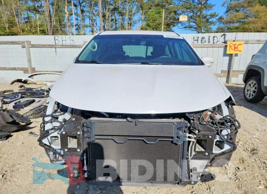 2C4RC1BG5NR150763 Photo# 5