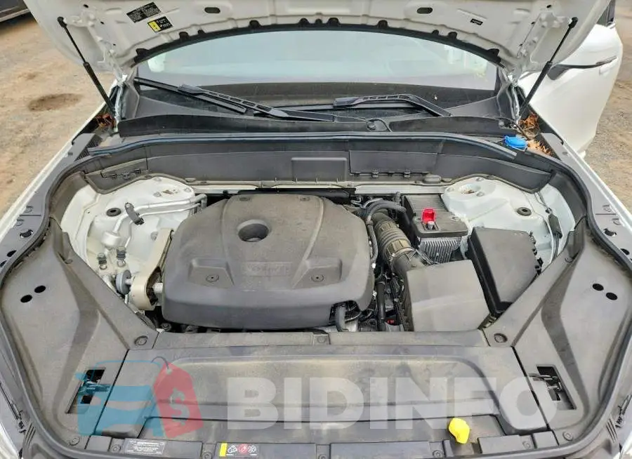YV4A221K8M1711159 Photo# 12