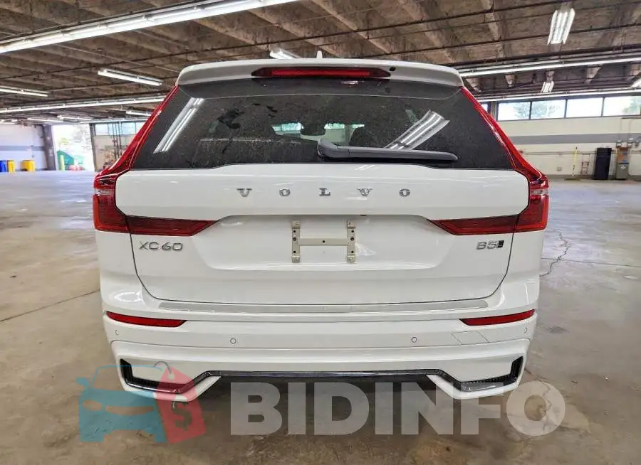 YV4M12RC7T1464535 Photo# 6