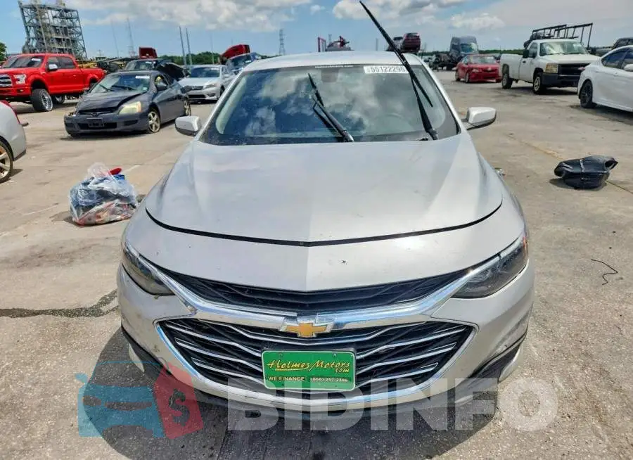 1G1ZD5ST6NF135867 Photo# 5