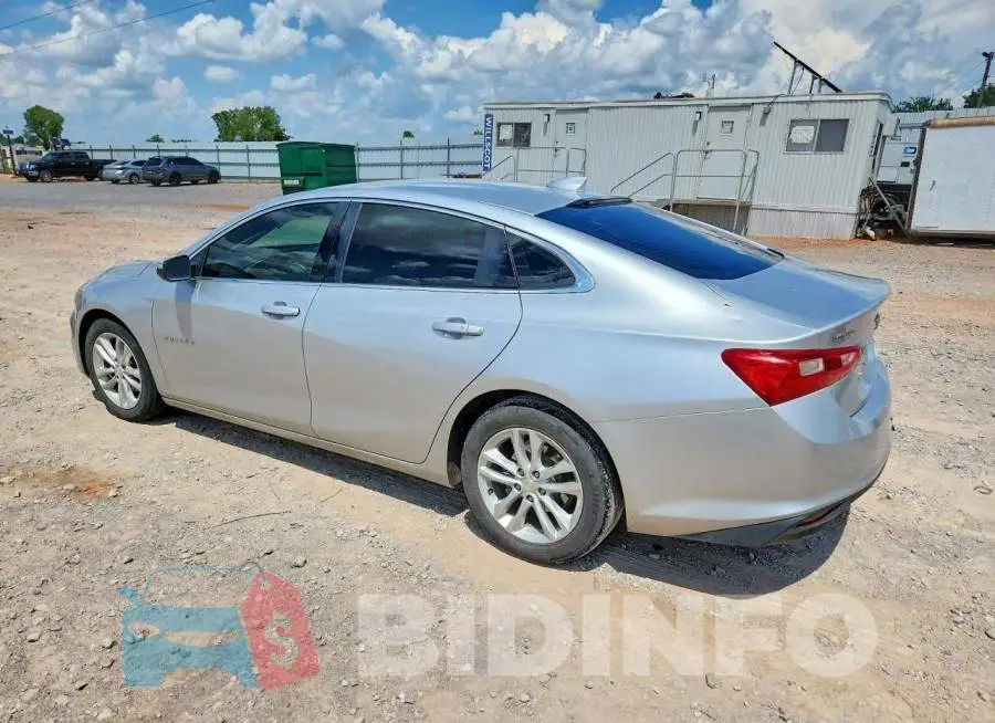 1G1ZD5ST8JF156049 Photo# 2