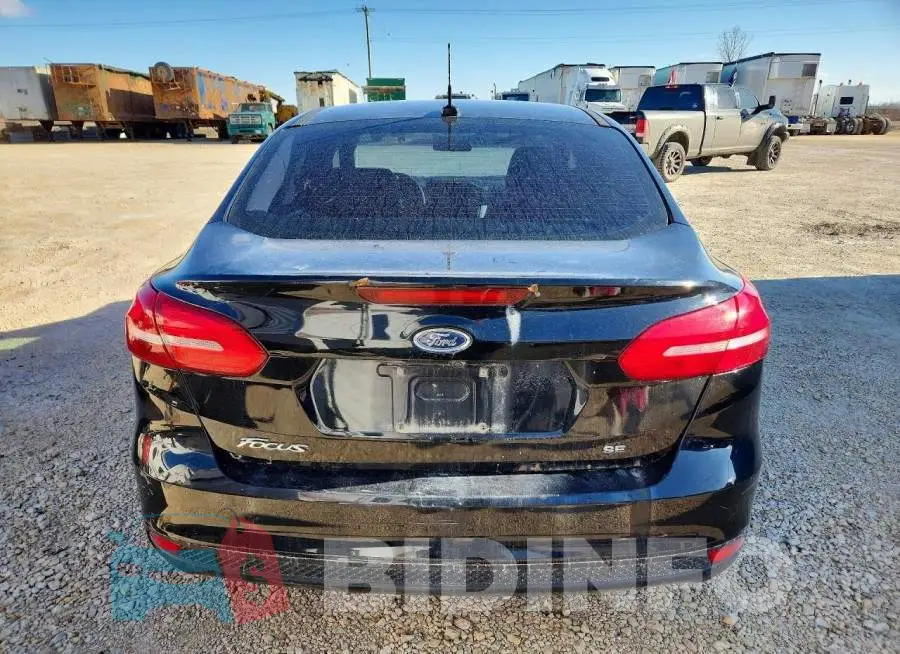 1FADP3F24HL268718 Photo# 6