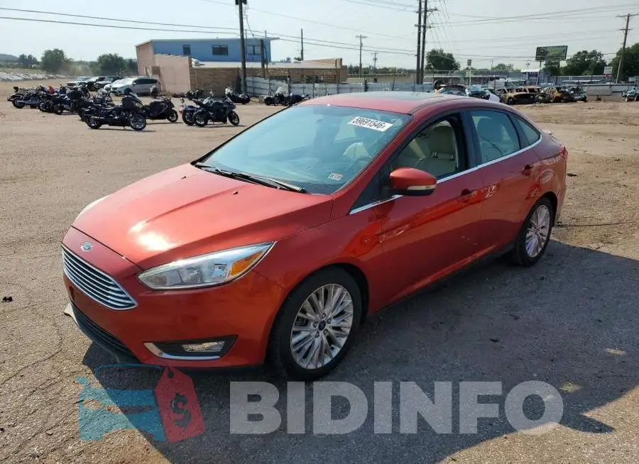 1FADP3J25JL271771 Photo# 1