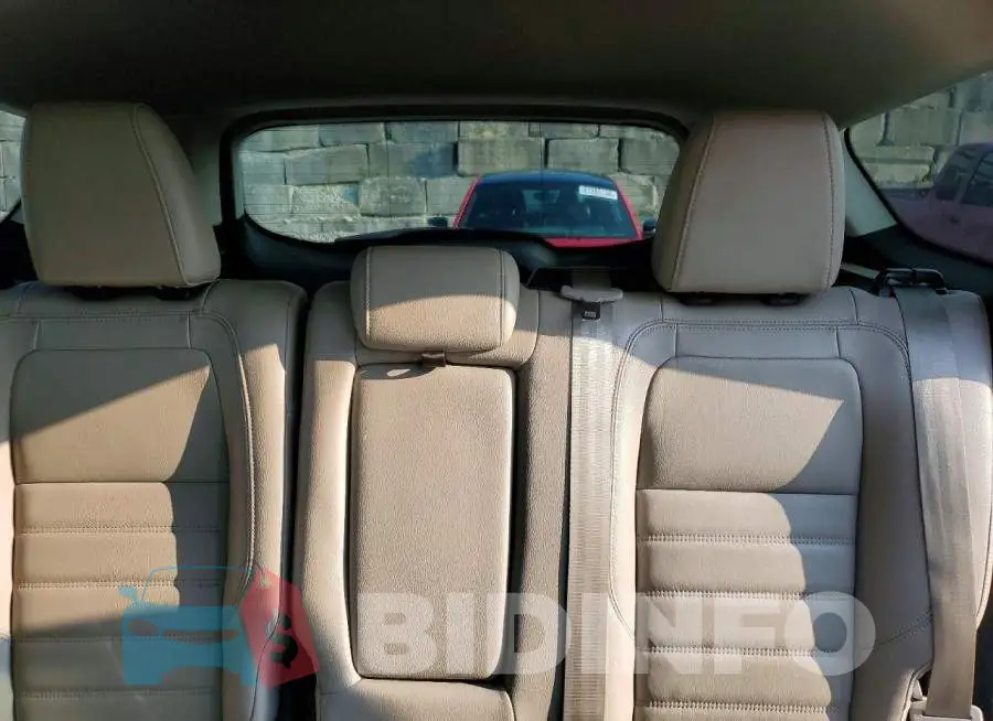 1FMCU0JD4HUD17850 Photo# 10