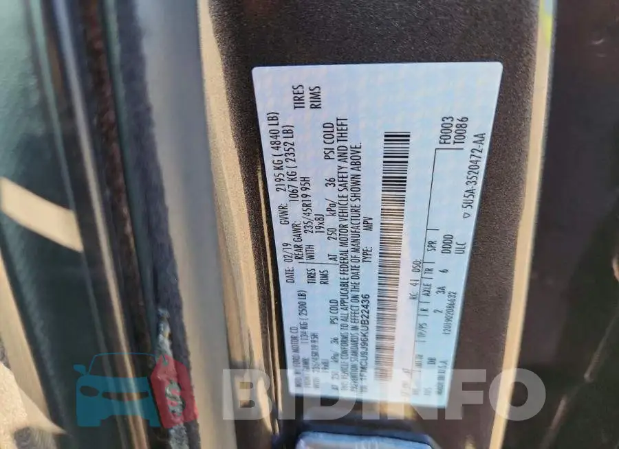 1FMCU9J96KUB22436 Photo# 14