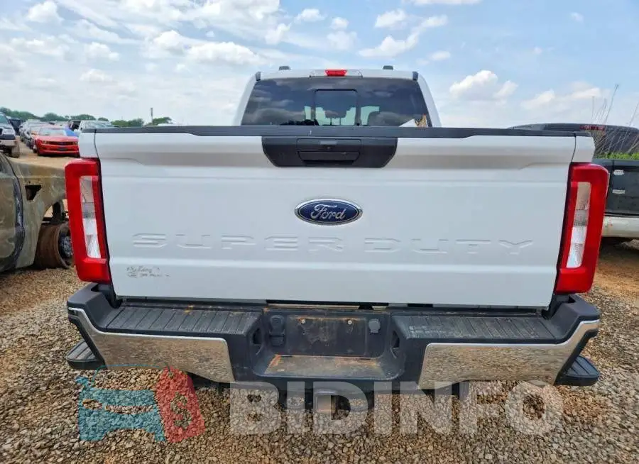 1FT7W2BA4RED38211 Photo# 6