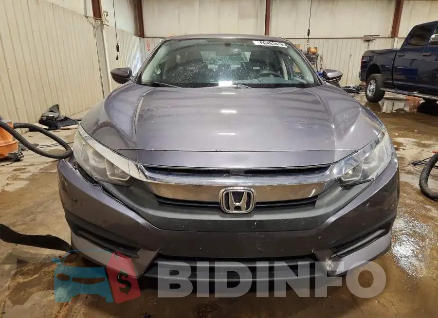 19XFC2F74HE218298 Photo# 5