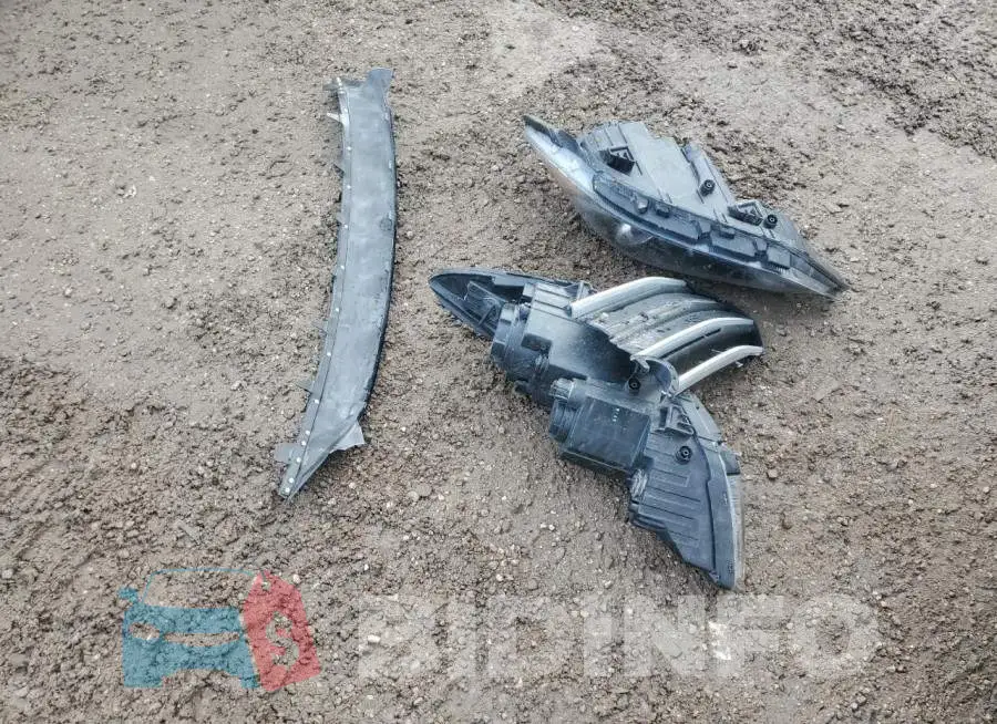 KMHD84LF8JU723411 Photo# 12