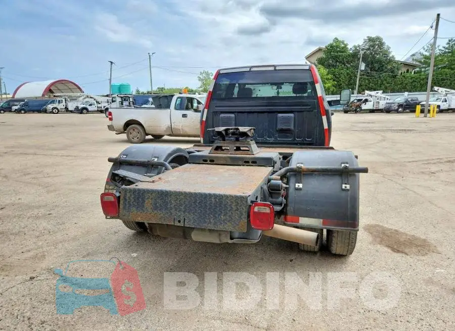 3C7WRTCL6KG671939 Photo# 6