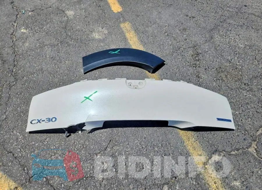 3MVDMABL9MM272227 Photo# 13