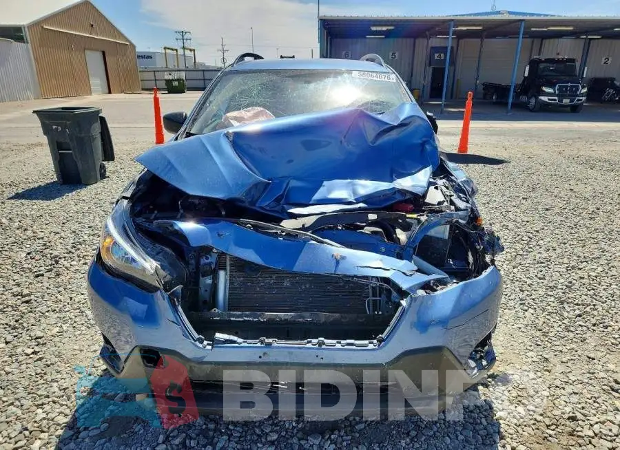 JF2GTABC8PH272554 Photo# 5