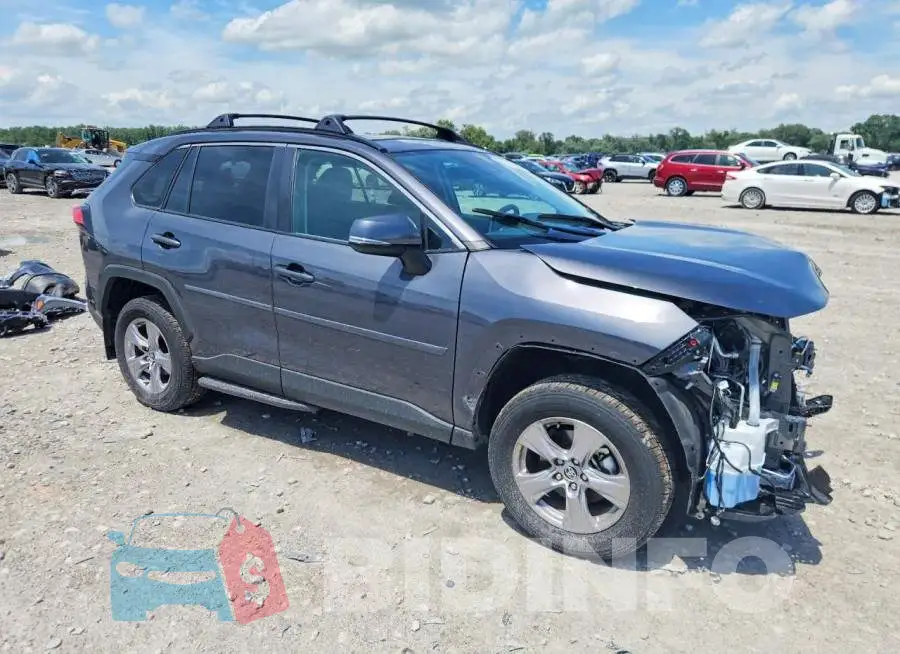 2T3P1RFV8SW572645 Photo# 4