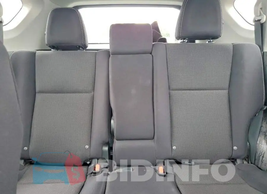 2T3RFREVXJW811266 Photo# 10