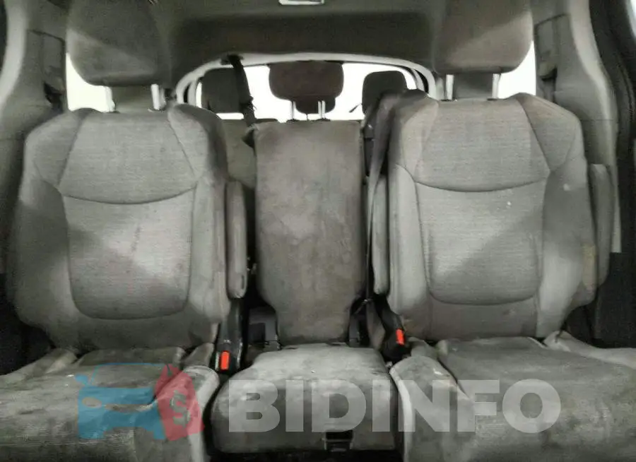 5TDBRKEC9NS087737 Photo# 10