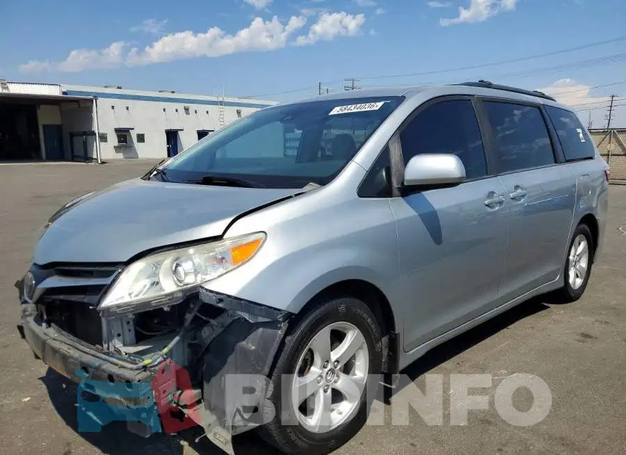 5TDKZ3DC7KS998961 Photo# 1
