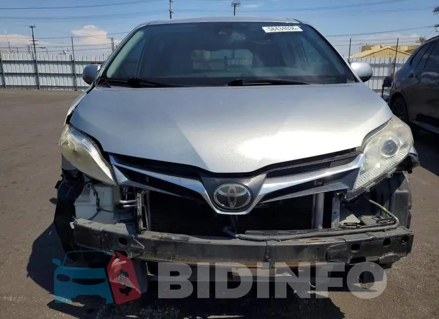 5TDKZ3DC7KS998961 Photo# 5