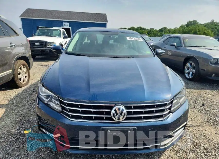 1VWLA7A33KC003601 Photo# 5