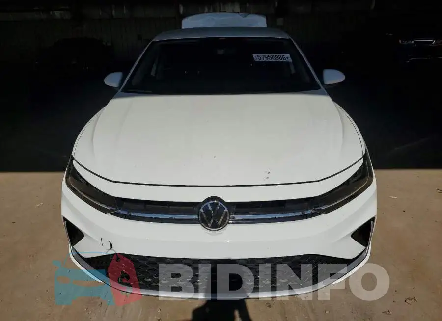 3VW5W7BU4TM040979 Photo# 5