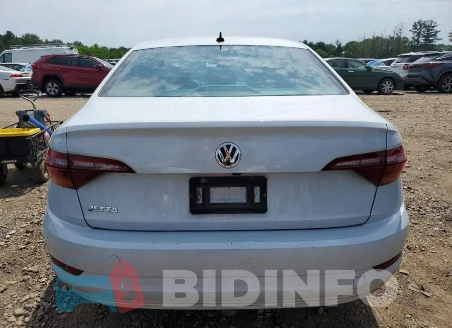 3VWC57BU9KM141217 Photo# 6