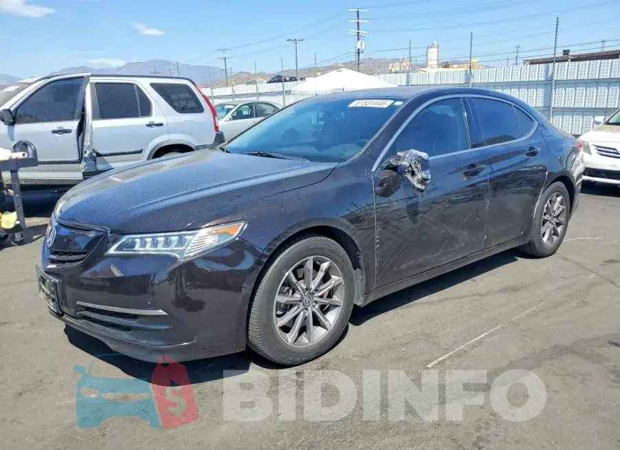 19UUB1F31HA010384 Photo# 1