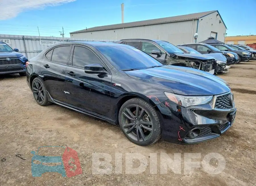 19UUB3F60LA802413 Photo# 4