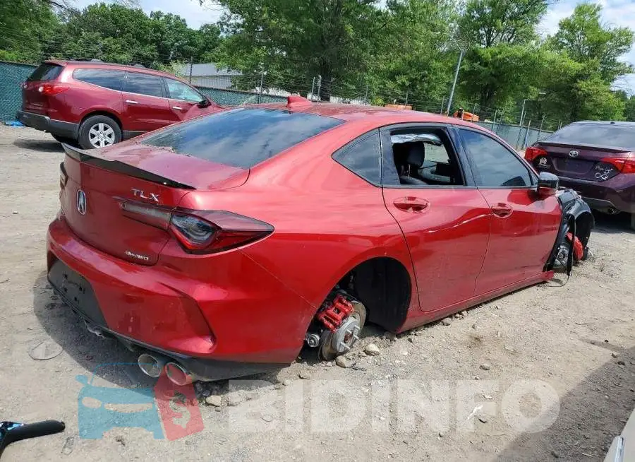 19UUB7F99PA003253 Photo# 3