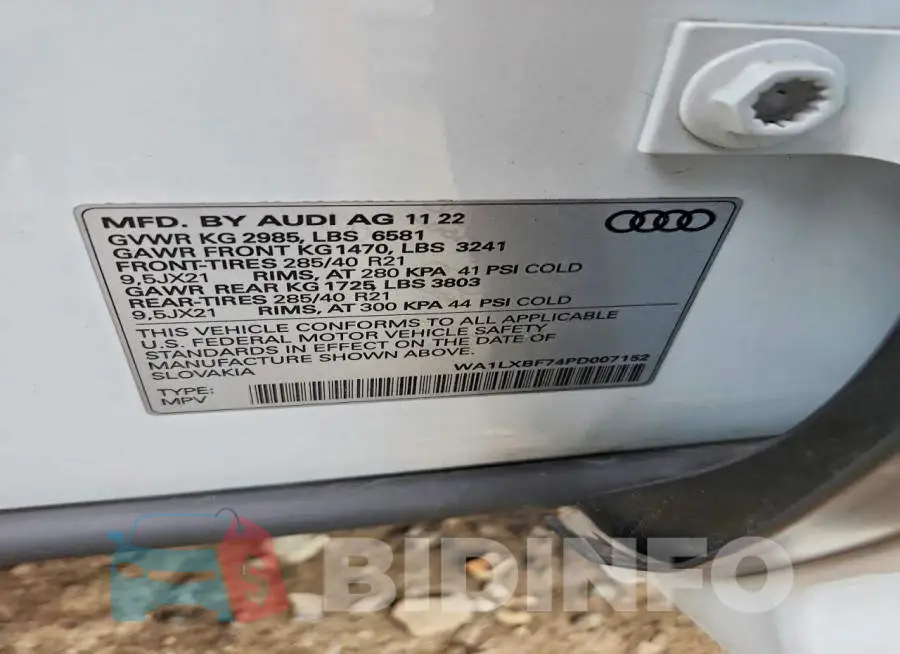 WA1LXBF74PD007152 Photo# 13