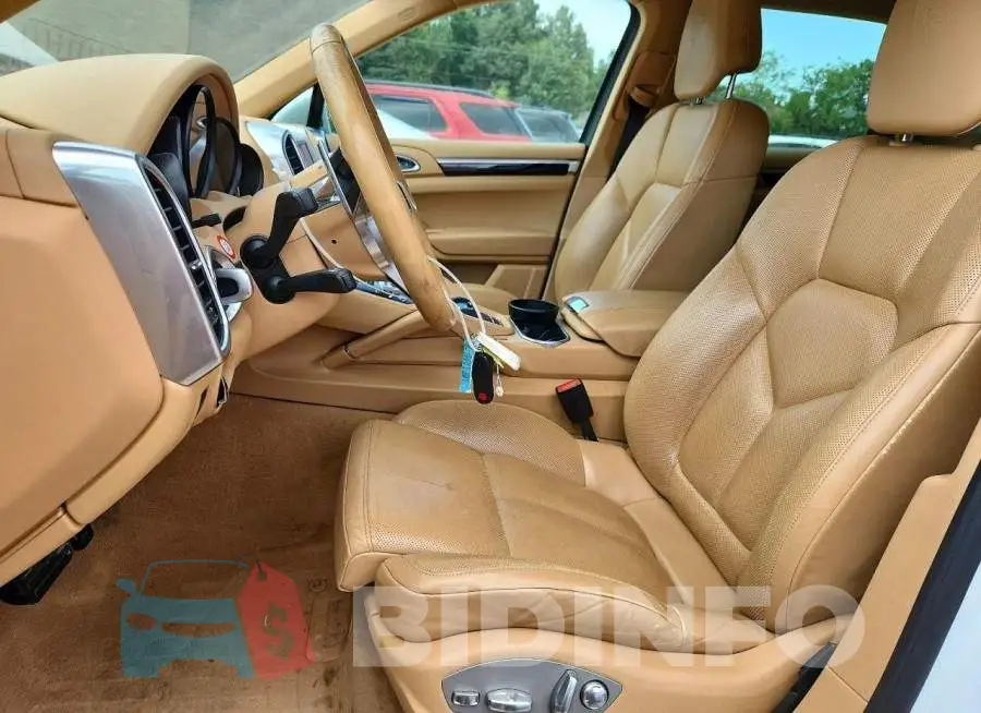 WP1AA2A21HKA85751 Photo# 7