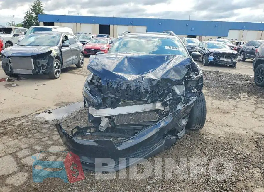 1C4PJLLB0KD458305 Photo# 5