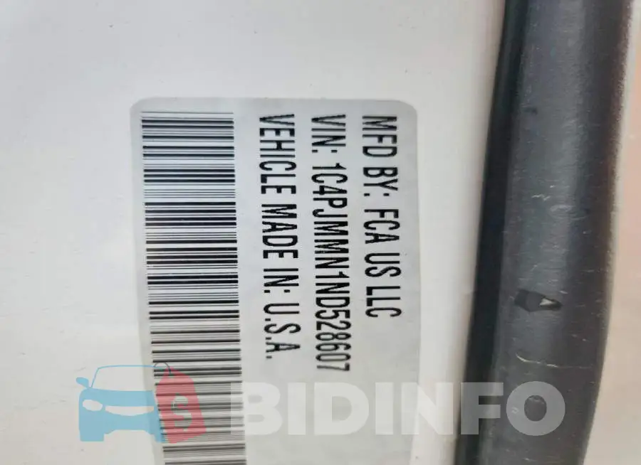 1C4PJMMN1ND528607 Photo# 13