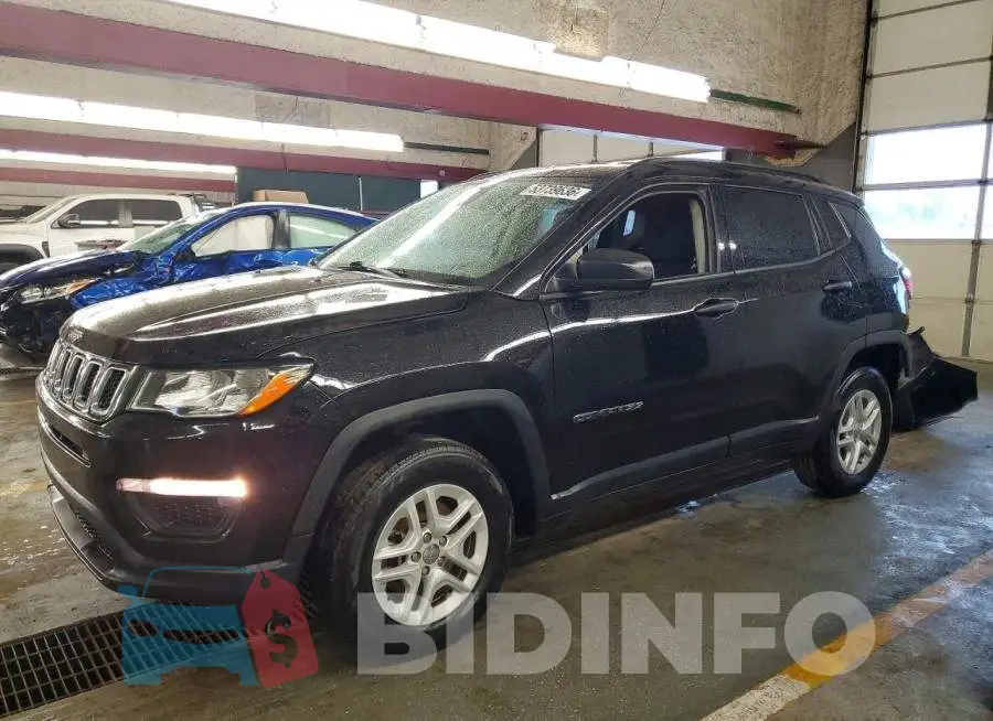 3C4NJDAB1JT177624 Photo# 1