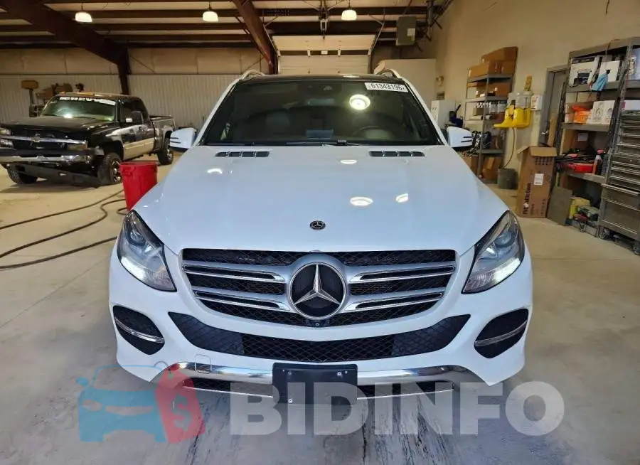 4JGDA5HB2JB162960 Photo# 5