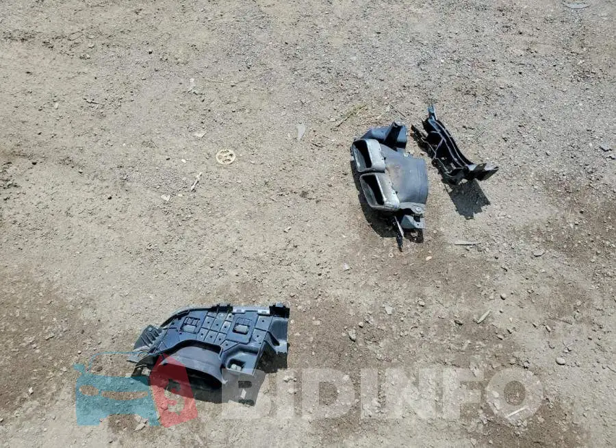 WDDWJ8HB7JF638536 Photo# 12