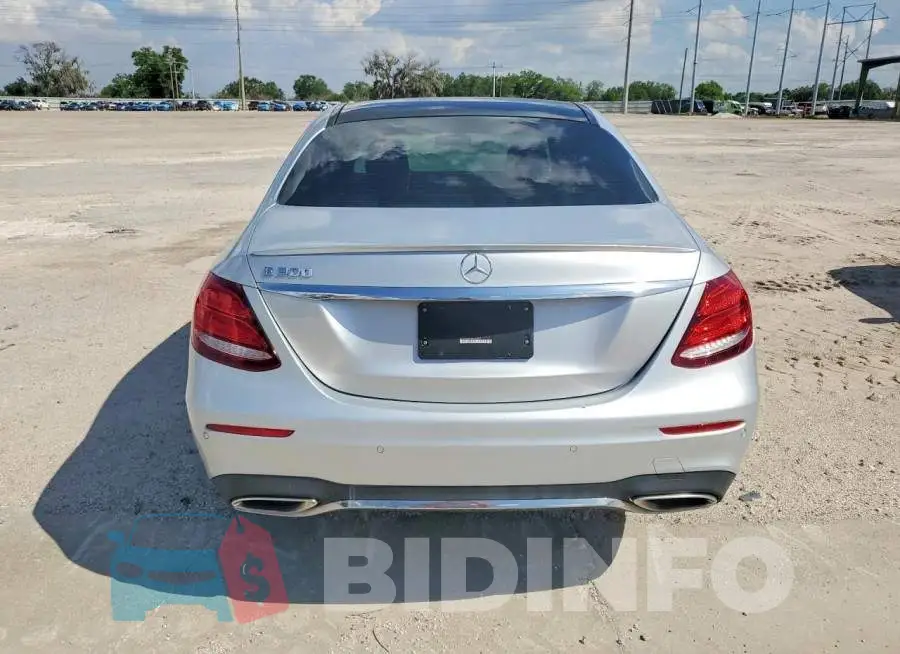 WDDZF4JB4HA240953 Photo# 6