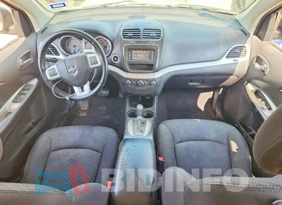 3C4PDCAB6JT490405 Photo# 8