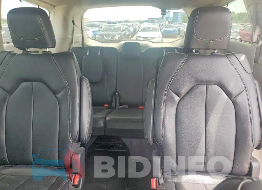 2C4RC1BG2NR150123 Photo# 10