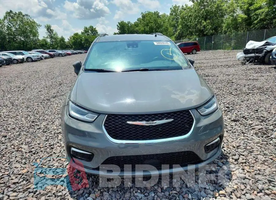 2C4RC1BG3NR217876 Photo# 5