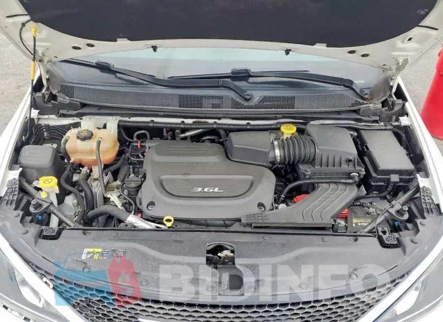 2C4RC1EG4HR657430 Photo# 12
