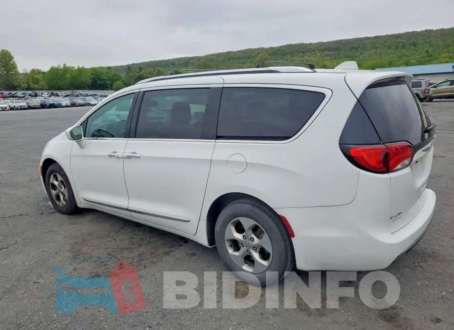 2C4RC1EG4HR657430 Photo# 2