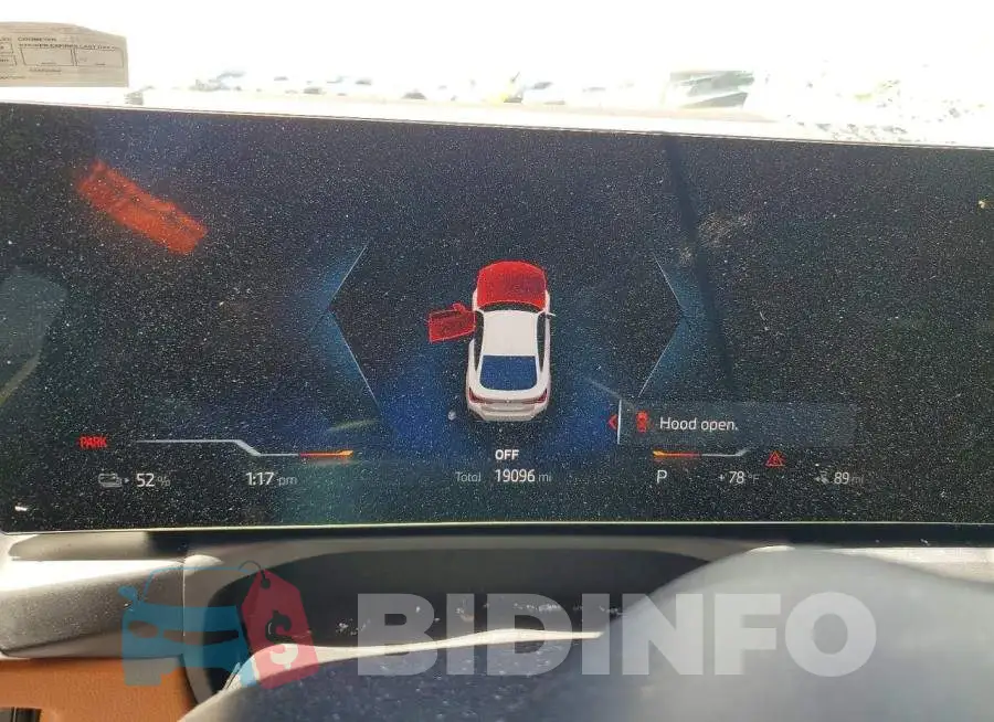 WBY43AW04RFR71887 Photo# 9