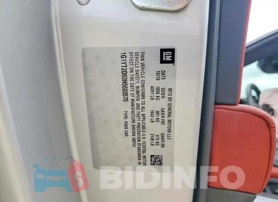 1G1YT2D60H5600576 Photo# 12