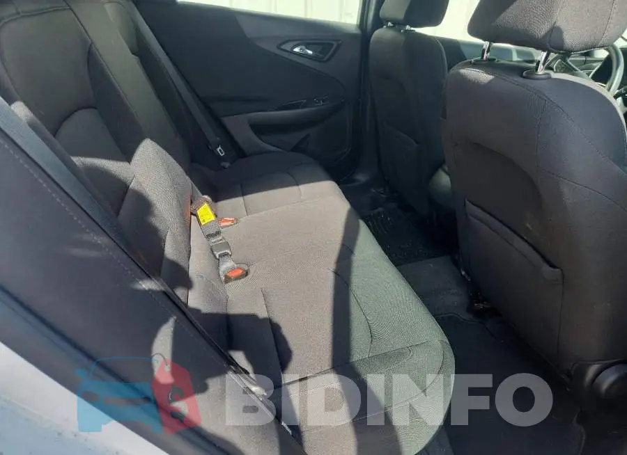 1G1ZB5ST5KF123789 Photo# 10