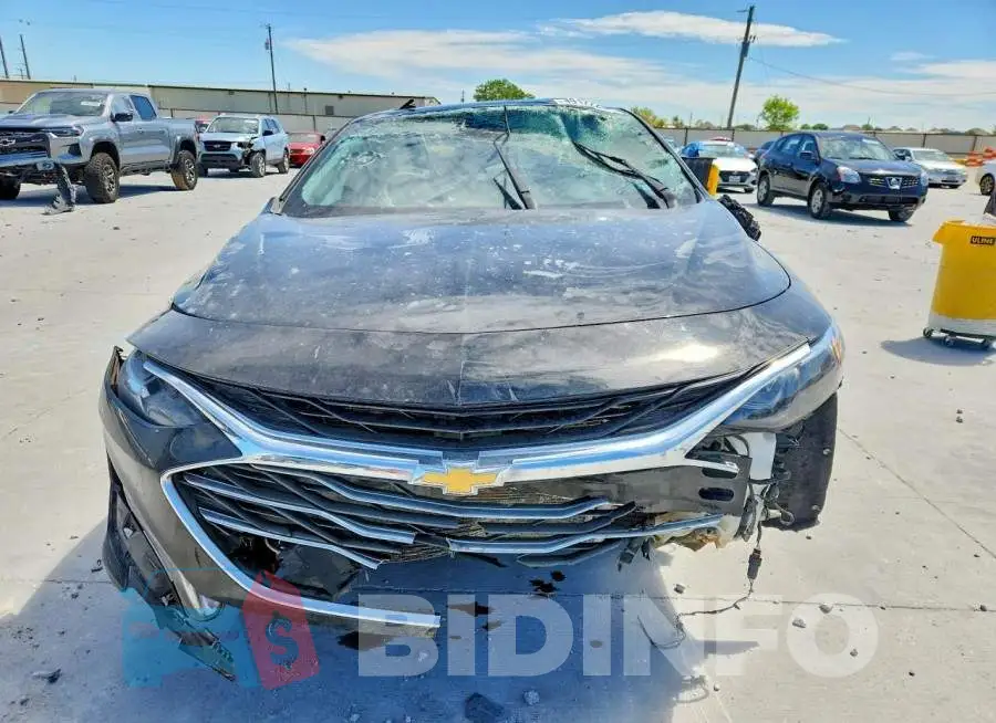 1G1ZD5ST6PF134589 Photo# 5