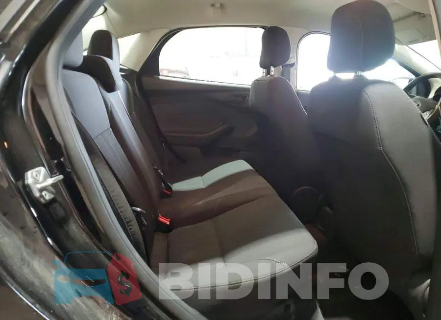 1FADP3E25HL220887 Photo# 10